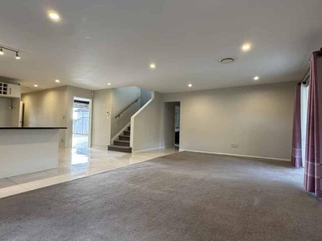 House for rent in Howick, Oroua County