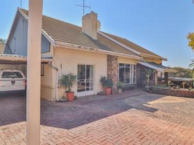 House for sale in Vosloorus, Gauteng