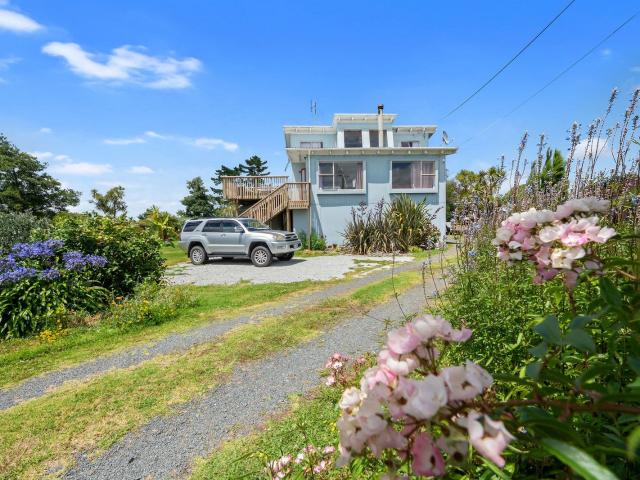 House for rent in Parakai, Rodney