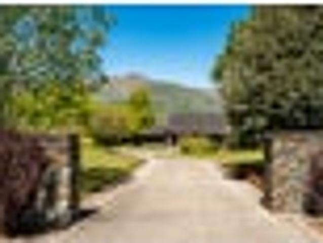House for sale in Otakou