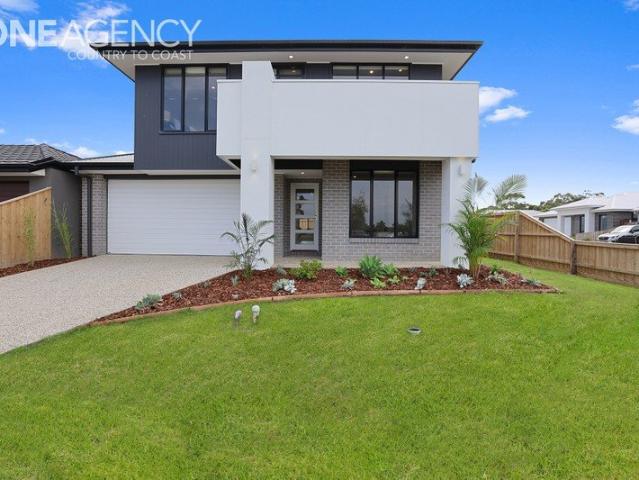House for sale in Cowes, Victoria