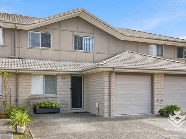 Townhouse for sale in Toombul, Queensland