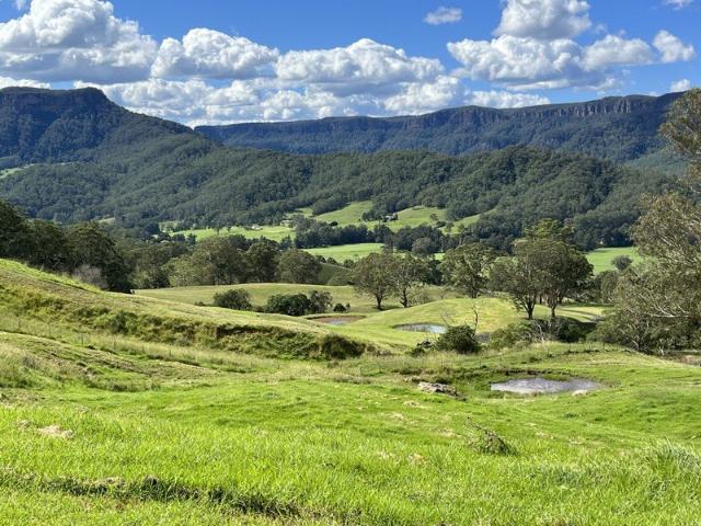Cottage for sale in Barrengarry, New South Wales