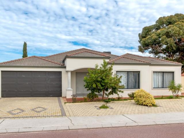 House for rent in Banksia Grove, Western Australia