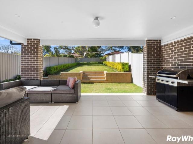 Duplex for rent in Sydney, New South Wales