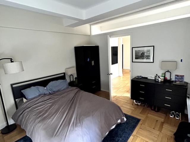 Room for rent in Arverne, New York
