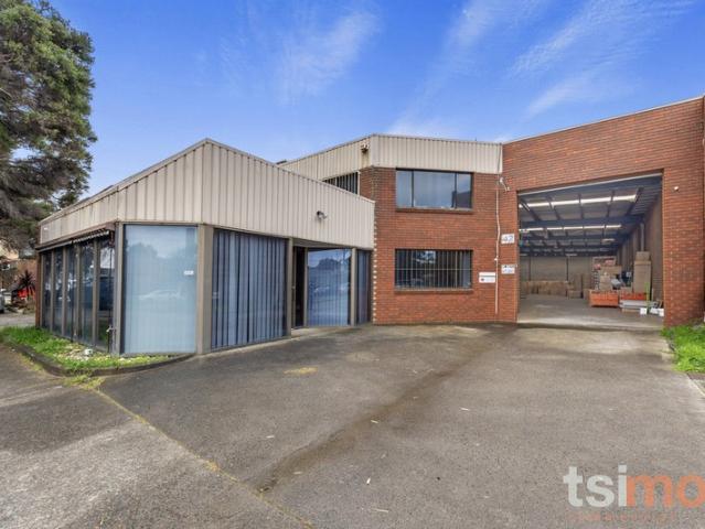 Warehouse for rent in Camerons Creek, Victoria