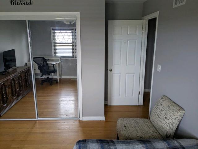 Room for rent in Wood Dale, Illinois