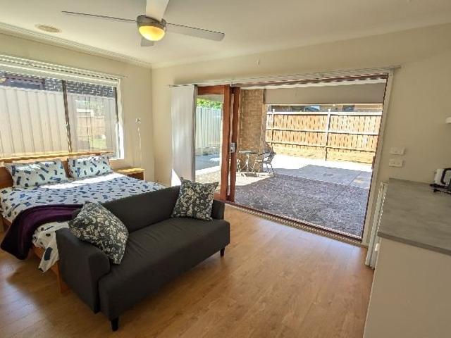 Granny Flat for rent in Camerons Creek, Victoria