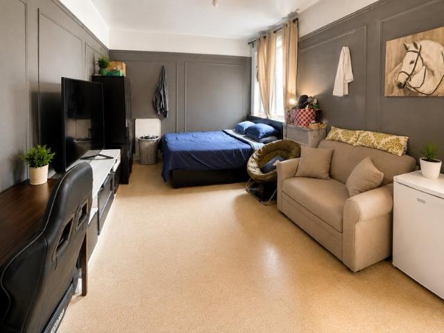 Room for rent in Arverne, New York
