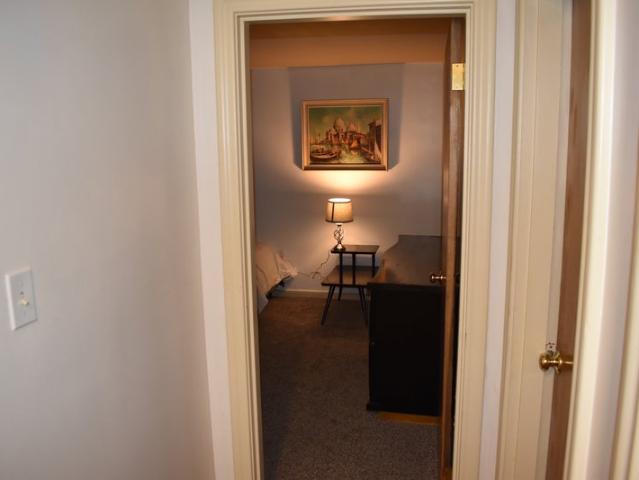 Room for rent in Auburndale, Massachusetts