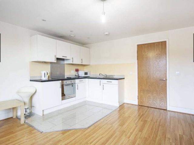 Studio for rent in Hendon Central, Greater London