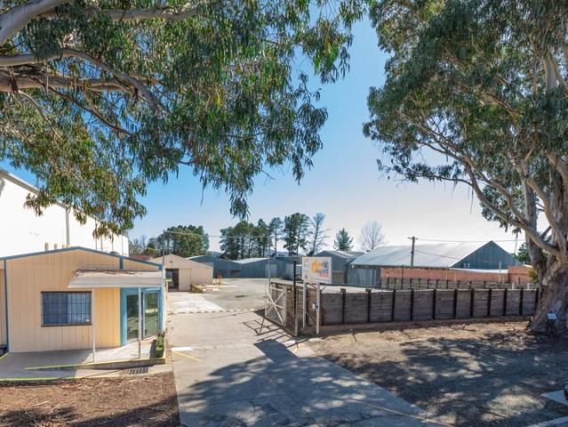 Warehouse for rent in Canberra, Australian Capital Territory