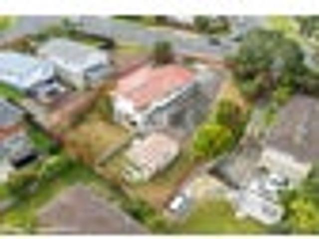 House for sale in Wairau Valley