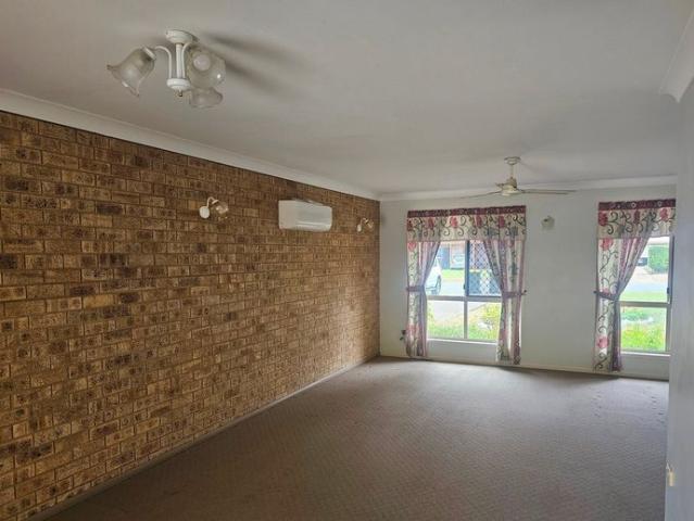 House for rent in Moore Park Beach, Queensland