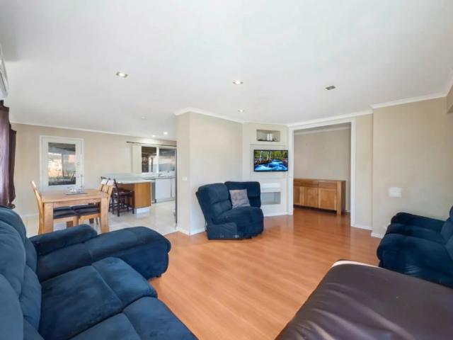 House for rent in Bradbury, Sydney