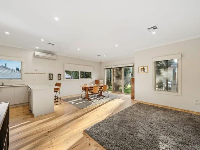 Townhouse for rent in Camerons Creek, Victoria