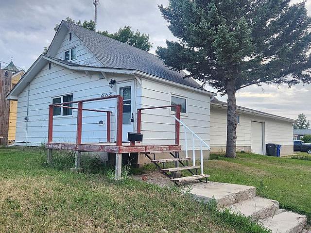 House for sale in Weyburn