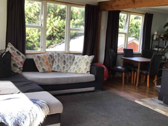 House for rent in Otakou