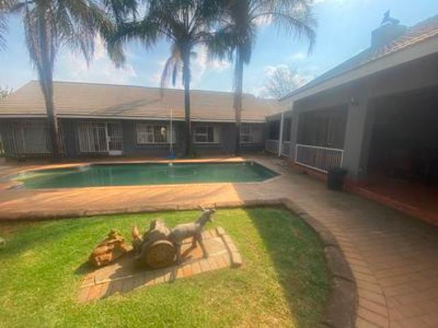 House for sale in Pullens Hope, Mpumalanga