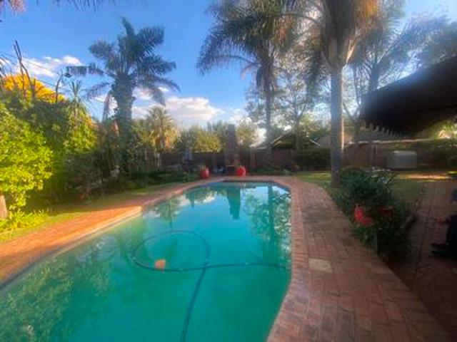House for sale in Pullens Hope, Mpumalanga