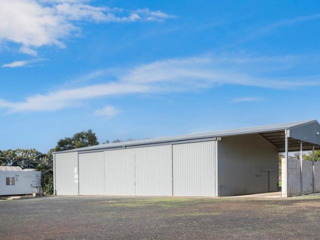 Warehouse for rent in Cowaramup, Western Australia