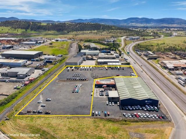 Warehouse for rent in Bridgewater, Hobart