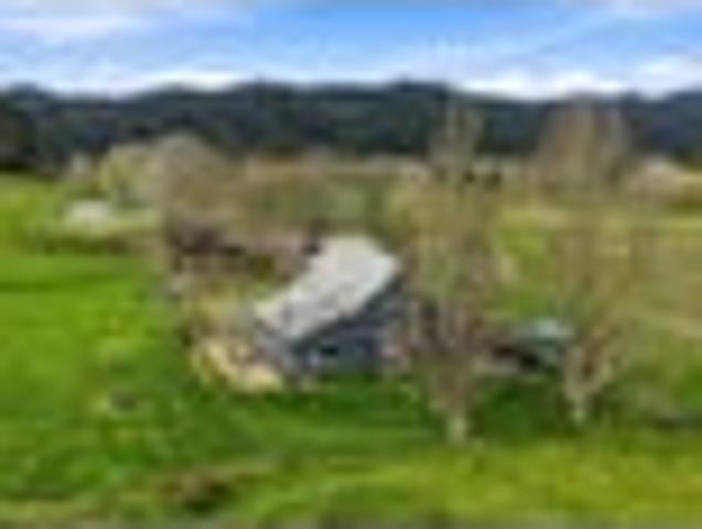 House for sale in Awhitu, Oroua County
