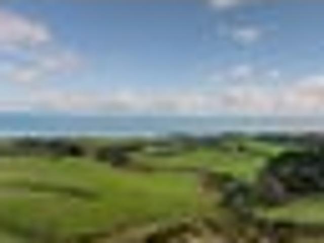 Land for sale in Awhitu, Oroua County