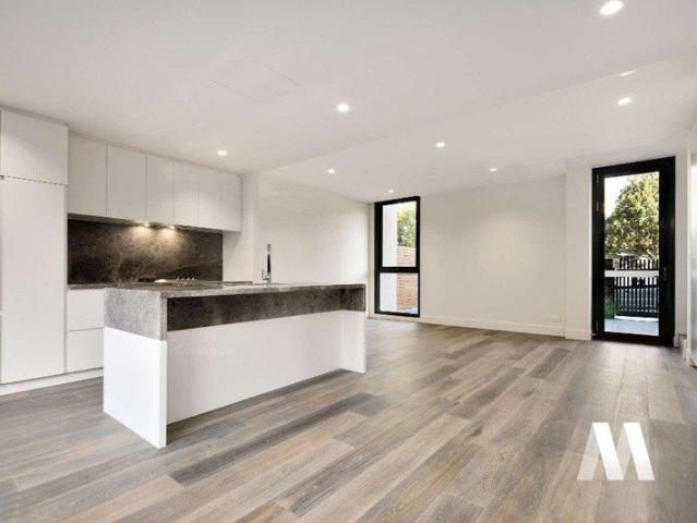 Townhouse for rent in Mont Albert, Melbourne
