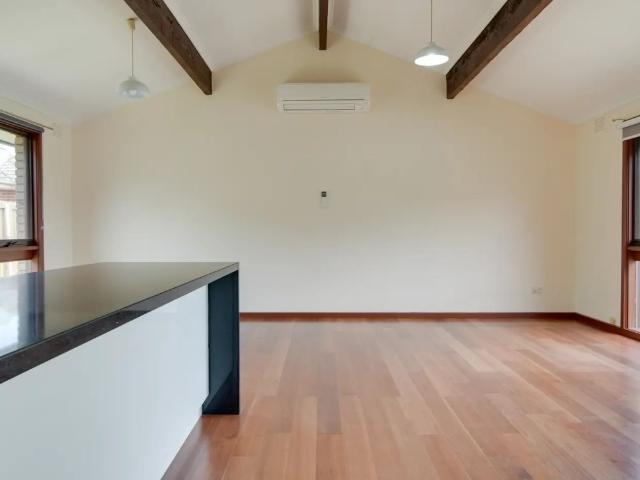 Apartment for rent in Noble Park, Melbourne