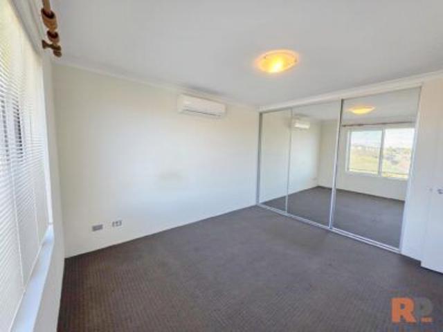 House for rent in Piara Waters, Western Australia