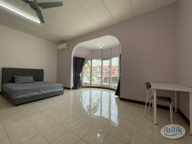 Room for rent in Wellesley, Penang