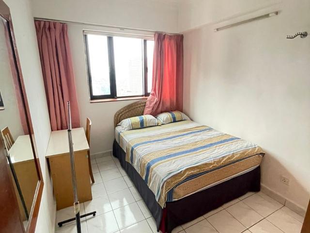 Room for rent in Country Heights Damansara, Kuala Lumpur