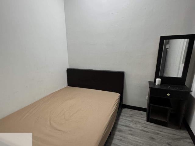 Room for rent in Petaling Estate, Kuala Lumpur
