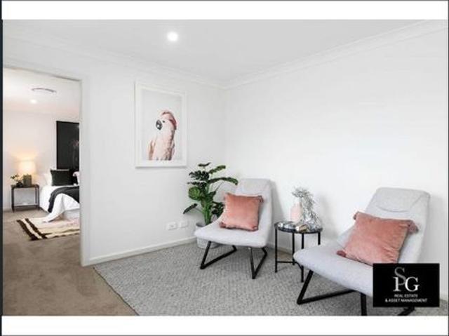 Townhouse for rent in Long Jetty, New South Wales