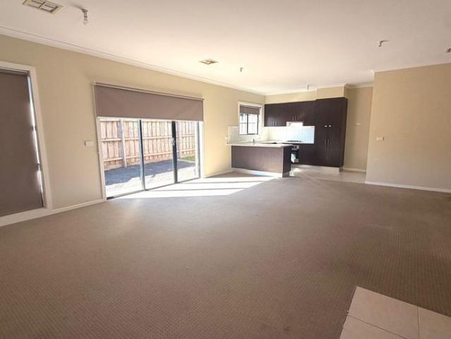 Townhouse for rent in Camerons Creek, Victoria