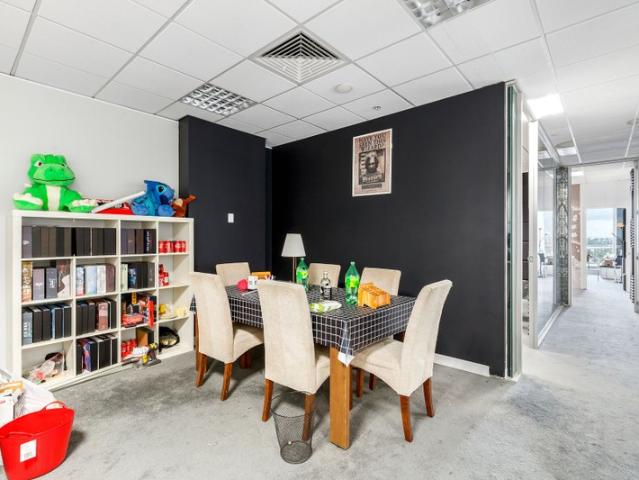 Office for rent in Docklands