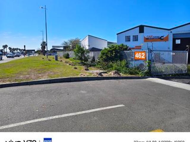 Commercial for rent in Milnerton, Western Cape