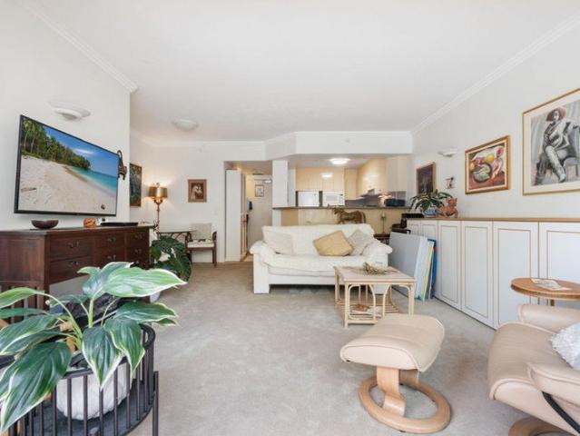 Apartment for sale in Surfers Paradise, Gold Coast City
