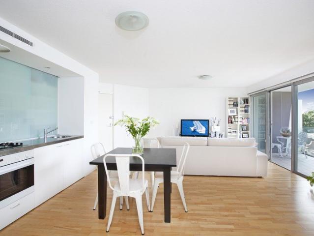 Apartment for rent in Elizabeth Bay, Sydney