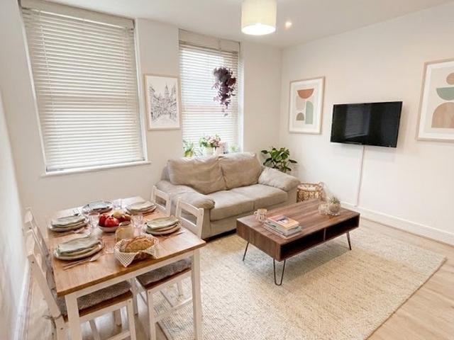 Apartment for rent in London Borough of Lambeth, Greater London