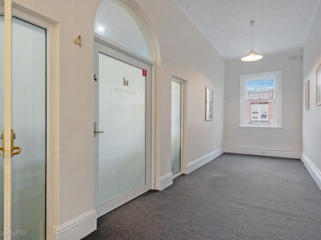 Office for rent in Hobart