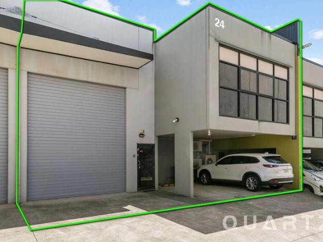 Warehouse for rent in Toombul, Queensland