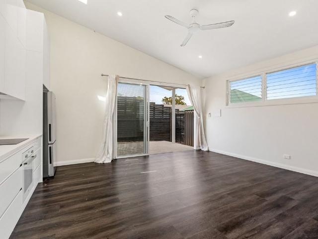 House for rent in Bateau Bay, New South Wales