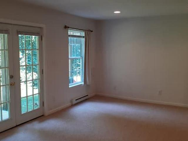 Room for rent in Virginia