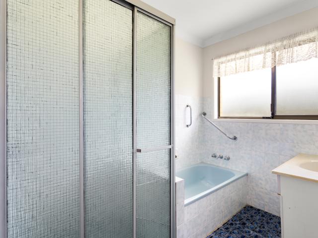House for sale in Clontarf, Greater Brisbane