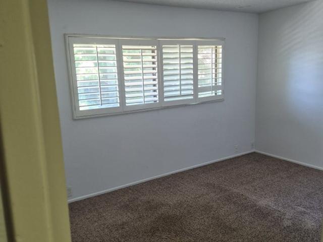Room for rent in Chatsworth Neighborhood Council District, Canoga Park