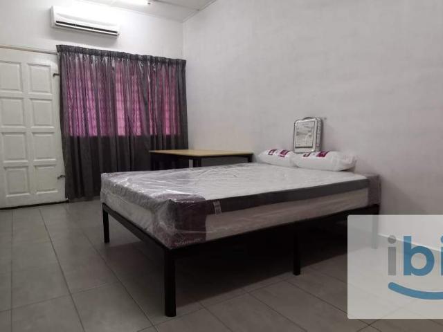 Room for rent in Country Heights Damansara, Kuala Lumpur