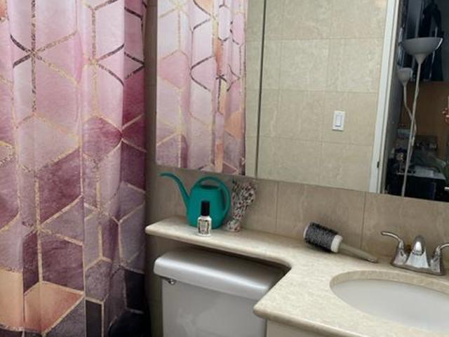 Room for rent in Arverne, New York